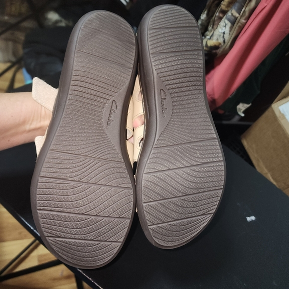 CLARKS EUC WOMENS SZ 8.5M LAURIEANN COVE SUEDE SLIPON SANDALS - Picture 10 of 10